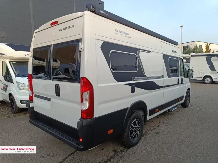 Fahrzeugbild Adria Twin Select 640 SLB ALL-IN, Automatik #4