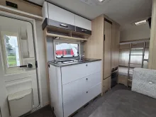 Fahrzeugbild Hymer Eriba Eriba Living 525 Stockbetten/Mover/Markise/TV/1700kg #13