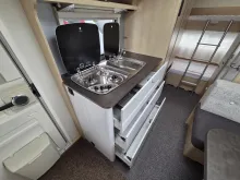 Fahrzeugbild Hymer Eriba Eriba Living 525 Stockbetten/Mover/Markise/TV/1700kg #14
