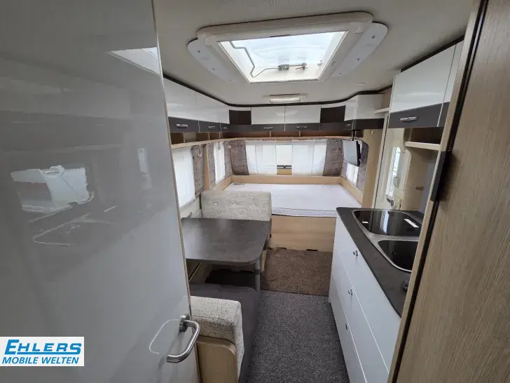 Fahrzeugbild Hymer Eriba Eriba Living 525 Stockbetten/Mover/Markise/TV/1700kg #25