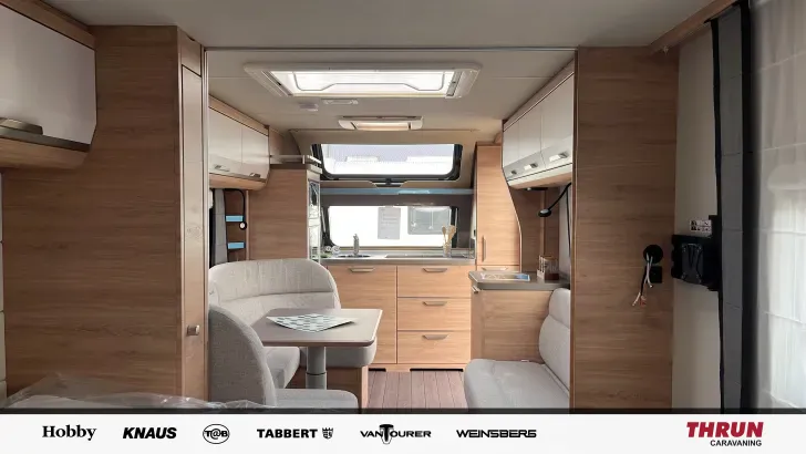 Sicht vorne-hinten Knaus Südwind 650 PXB Black Selection *2027*DuoControl