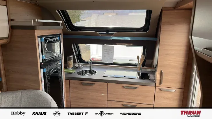 Küchen Knaus Südwind 650 PXB Black Selection *2027*DuoControl