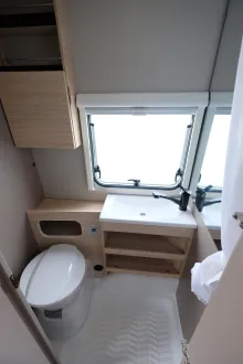 Fahrzeugbild Weinsberg CaraLife 500 QDK Auflastung auf 1.700 kg #7