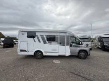 Fahrzeugbild Carado Van  337 pro + #4