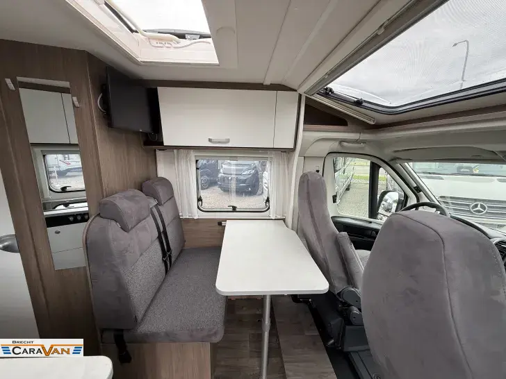 Fahrzeugbild Carado Van  337 pro + #7