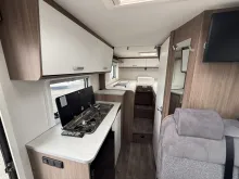 Fahrzeugbild Carado Van  337 pro + #8