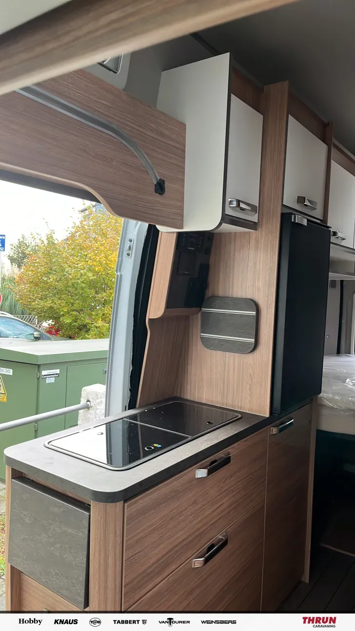 Küchen Weinsberg CaraBus EDITION FIRE 600 MQH 4Personen*Autom.*Assistenten