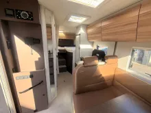 Fahrzeugbild Bürstner TD 690 B66 AT+Leder+Combi 6DE+Sunroof+Kamera+ #15
