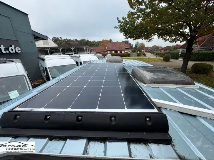 Fahrzeugbild Pössl Summit 600 Plus-Solar-MaxxFan-DAB-Clesana-Minnid #40