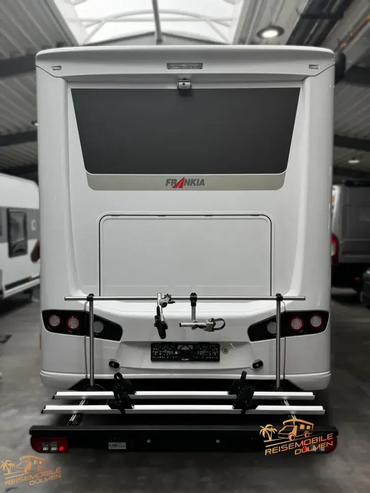 Fahrzeugbild Frankia F-Line I 790 GD Hubstützen Lithium #7