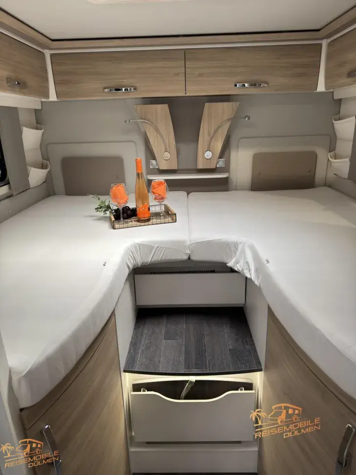 Fahrzeugbild Frankia F-Line I 790 GD Hubstützen Lithium #19