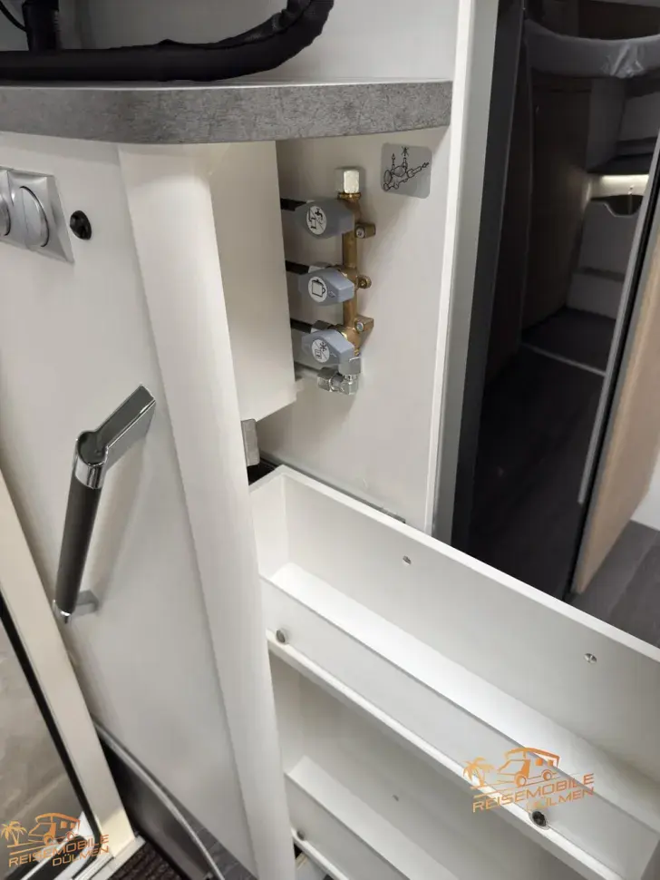 Fahrzeugbild Frankia F-Line I 790 GD Hubstützen Lithium #23