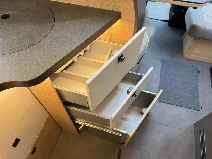 Fahrzeugbild Malibu T 470 RB LE K comfort Mercedes #18