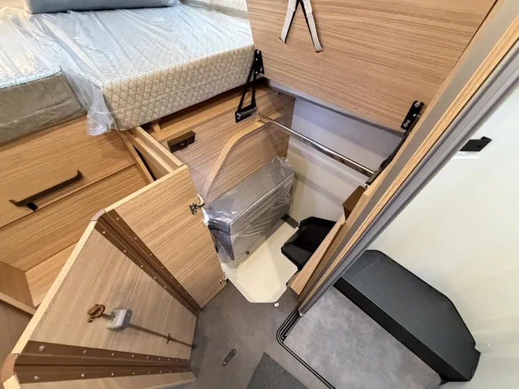 Fahrzeugbild Malibu T 470 RB LE K comfort Mercedes #31