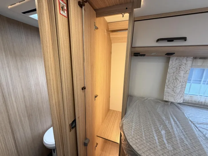 Fahrzeugbild Malibu T 470 RB LE K comfort Mercedes #32