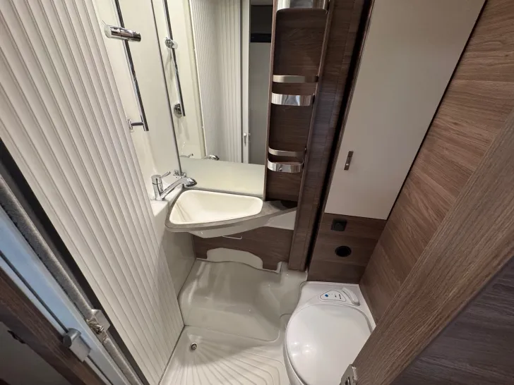 Fahrzeugbild Knaus L!VE TI 650 MEG #13