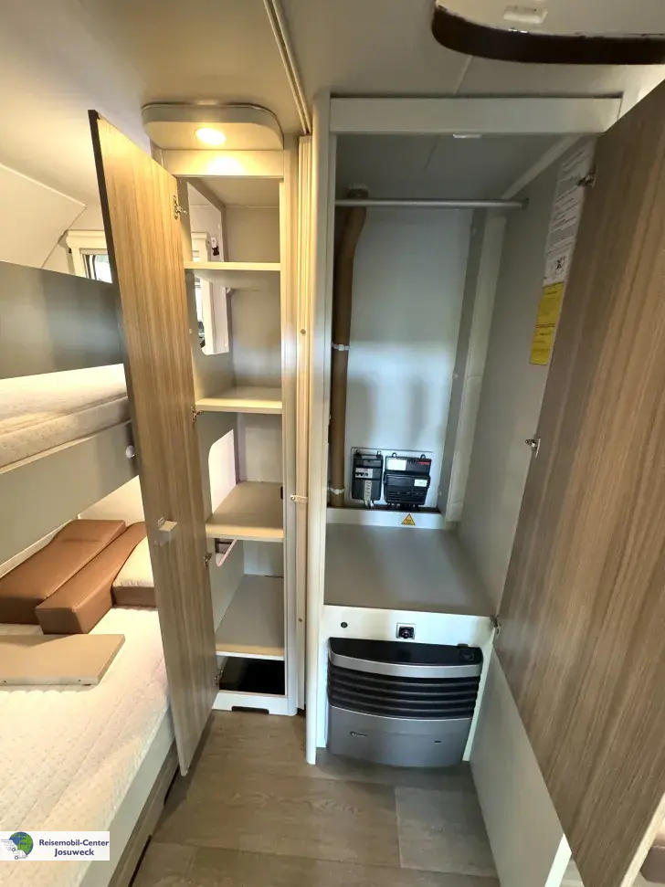 Fahrzeugbild Bürstner Averso HL 520 TK Etagenbetten, Mover, Klima #17