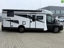 Fahrzeugbild Roller Team Kronos Black Edition 288 TL TV WIFI 160PSACC2027 #3