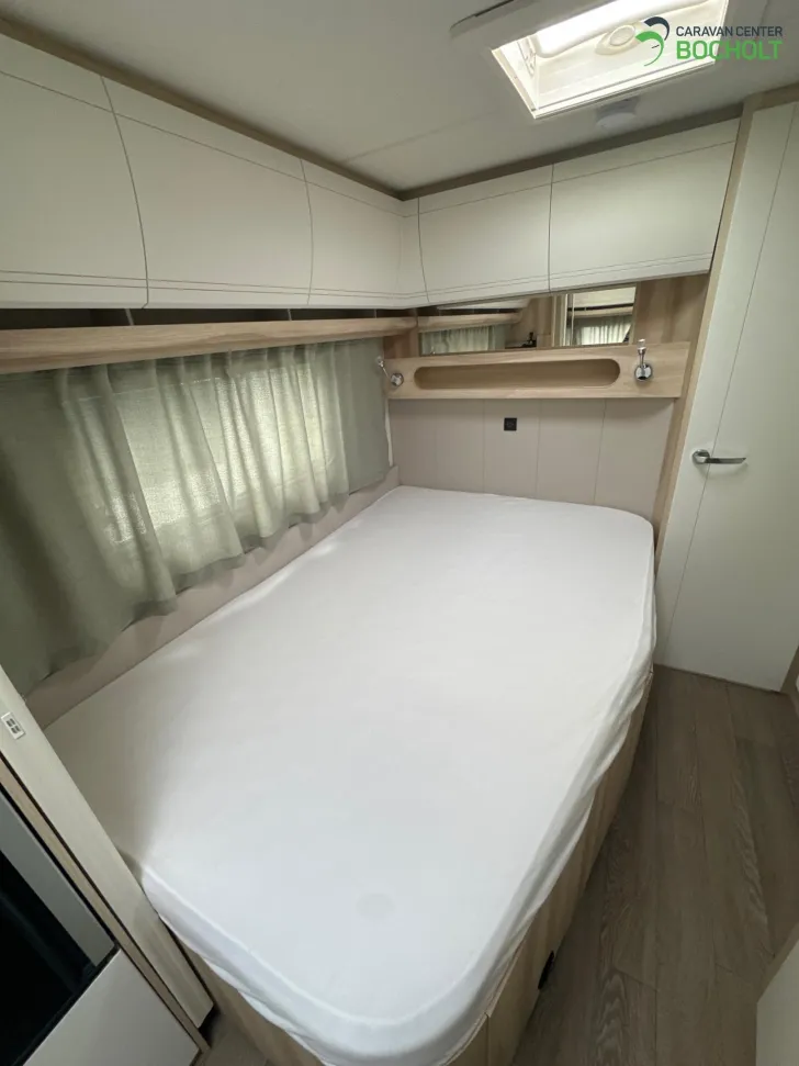 Fahrzeugbild Hobby De Luxe 495 WFB 1800 kg / ETS / Mover #10