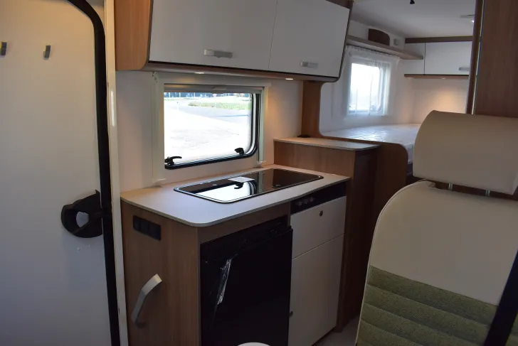 Fahrzeugbild Carado VAN V337 Pro+ Automatik, ACC, Lithium #10