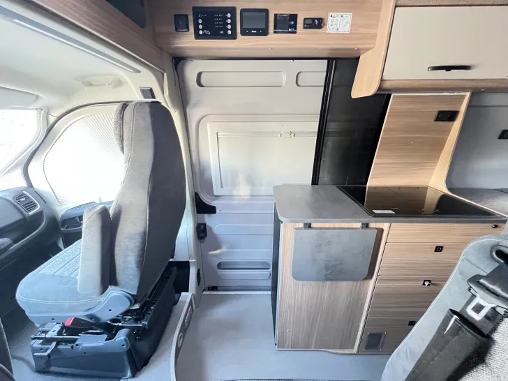 Fahrzeugbild Pössl H-Line Summit 600 L #35