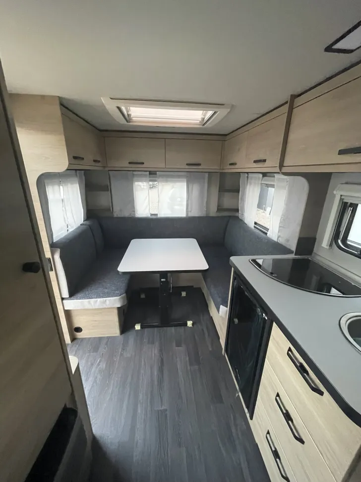 Fahrzeugbild Weinsberg CaraOne 450 FU Rundsitzgruppe #7