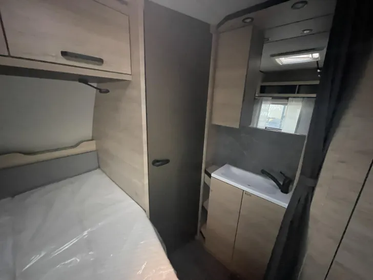 Fahrzeugbild Weinsberg CaraOne 450 FU Rundsitzgruppe #11