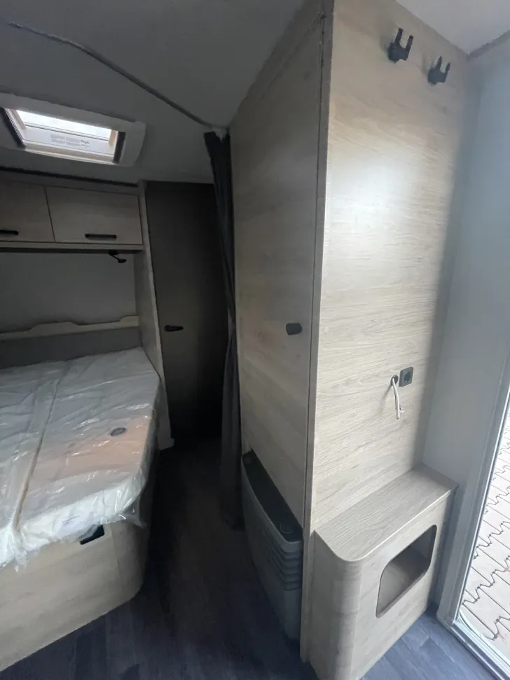 Fahrzeugbild Weinsberg CaraOne 450 FU Rundsitzgruppe #12