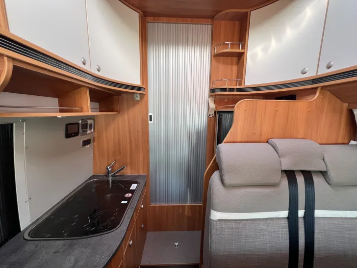 Fahrzeugbild Pössl H-Line Vario 499 #40