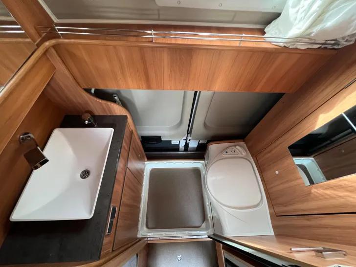 Fahrzeugbild Pössl H-Line Vario 499 #44