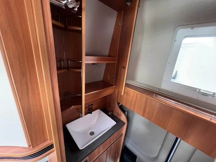 Fahrzeugbild Pössl H-Line Vario 499 #45