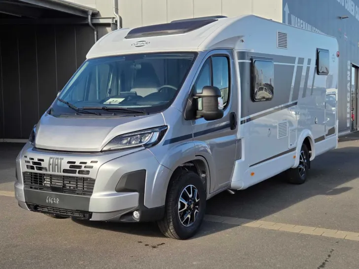 Fahrzeugbild Carado V 347 3,5T 140Pro+Clever Lift Bett+Solar+Combi6E #1