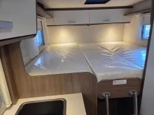 Fahrzeugbild Carado V 347 3,5T 140Pro+Clever Lift Bett+Solar+Combi6E #26
