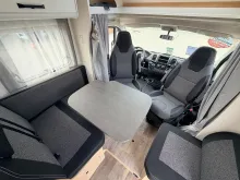 Fahrzeugbild Sunlight TEILINTEGRIERT T68 #46