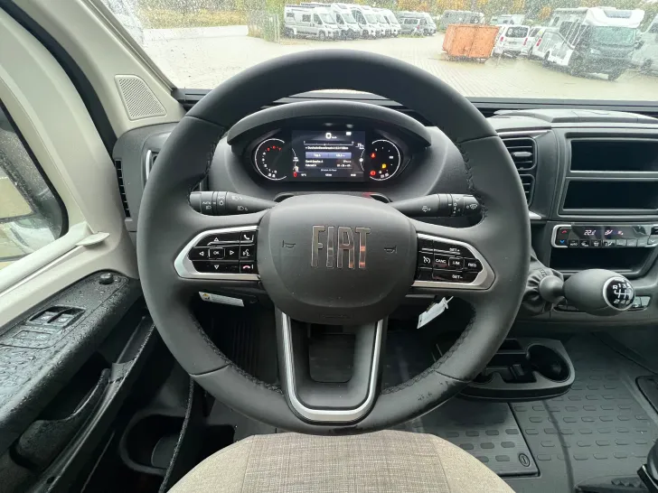 Fahrzeugbild Pössl H-Line Summit 600 #25