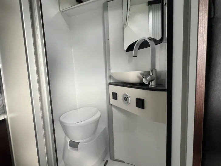 Fahrzeugbild Pössl H-Line Summit Prime 600 #47