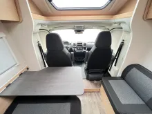 Fahrzeugbild Sunlight Sub TS 67 #20