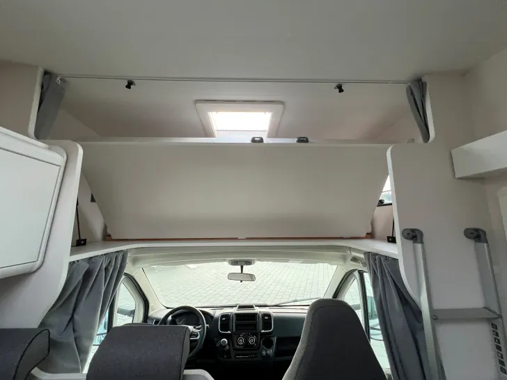 Fahrzeugbild Sunlight ALKOVEN A 68 * 7.771.- sparen! * #21