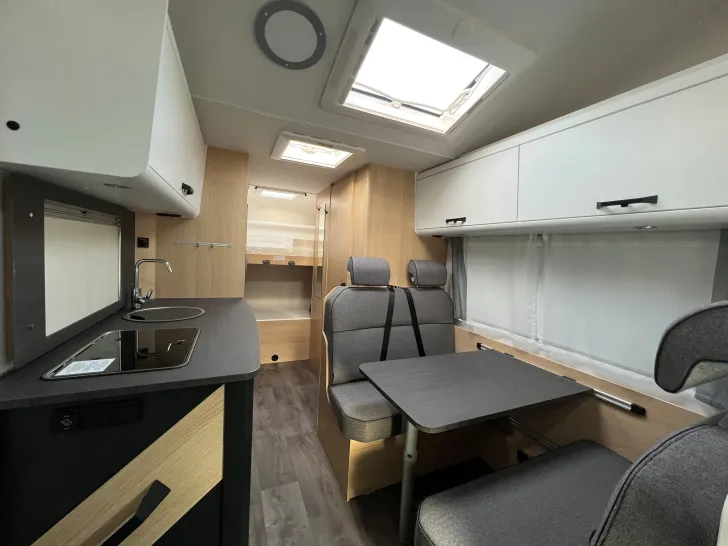 Fahrzeugbild Sunlight ALKOVEN A 68 * 7.771.- sparen! * #43