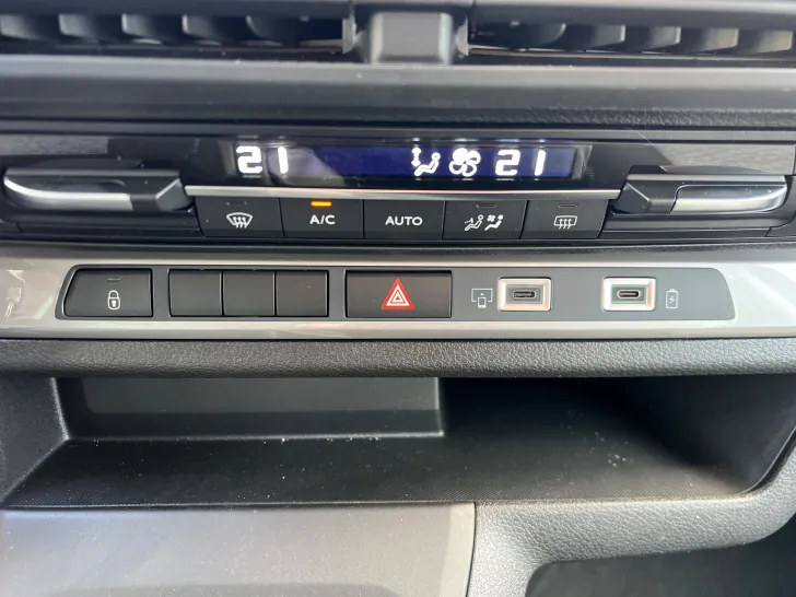 Fahrzeugbild Pössl Campster 145 #49
