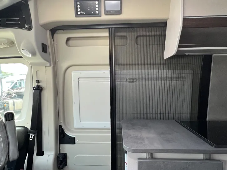 Fahrzeugbild Pössl H-Line Summit Shine 600 L #33