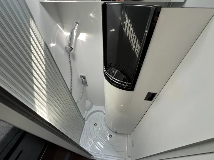 Fahrzeugbild Pössl H-Line Summit Shine 600 L #47