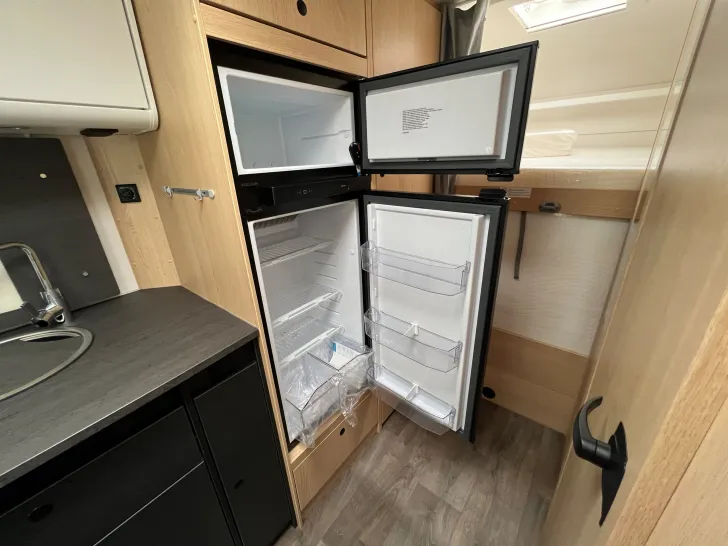 Fahrzeugbild Sunlight ALKOVEN A 68 #37