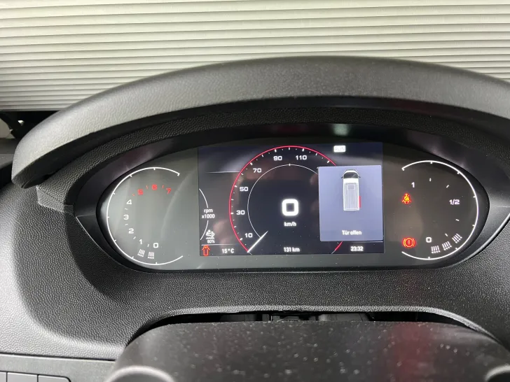 Fahrzeugbild Pössl H-Line Summit 600 #29