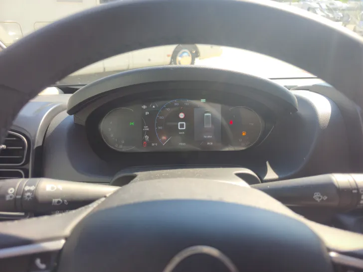 Fahrzeugbild Pössl D-Line 2Win R Plus #30