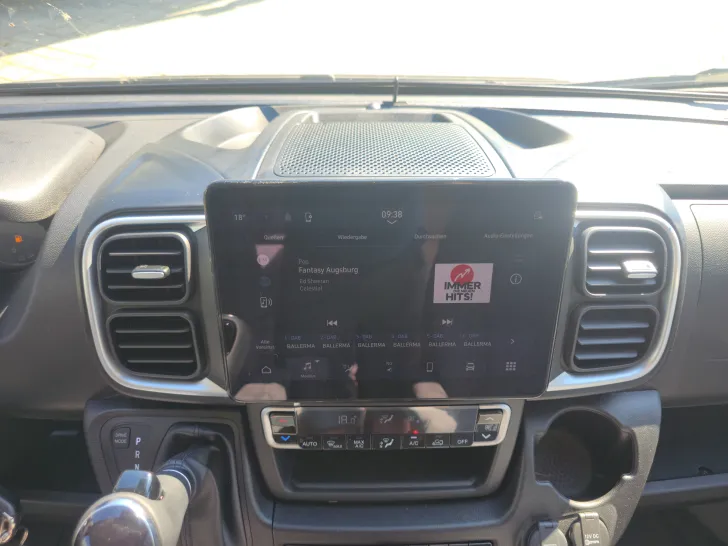 Fahrzeugbild Pössl D-Line 2Win R Plus #31