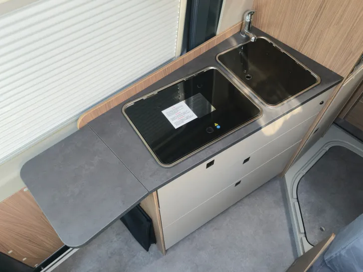 Fahrzeugbild Pössl D-Line 2Win R Plus #40