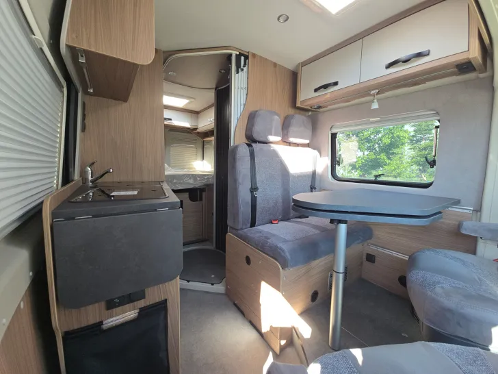 Fahrzeugbild Pössl D-Line 2Win R Plus #45