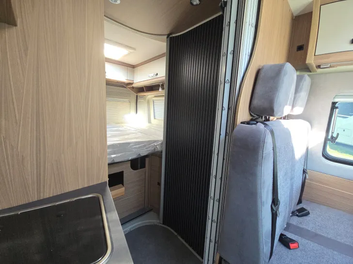 Fahrzeugbild Pössl D-Line 2Win R Plus #47