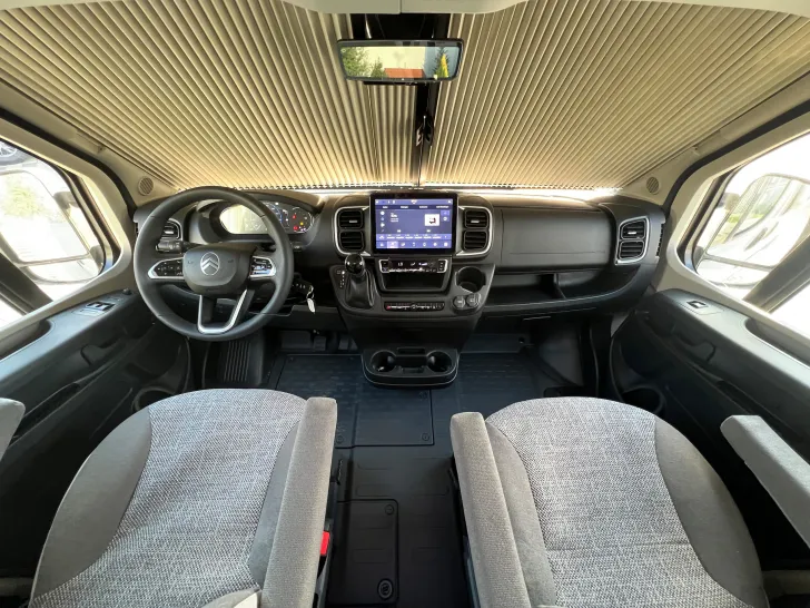 Fahrzeugbild Pössl D-Line Roadstar 600 L #23